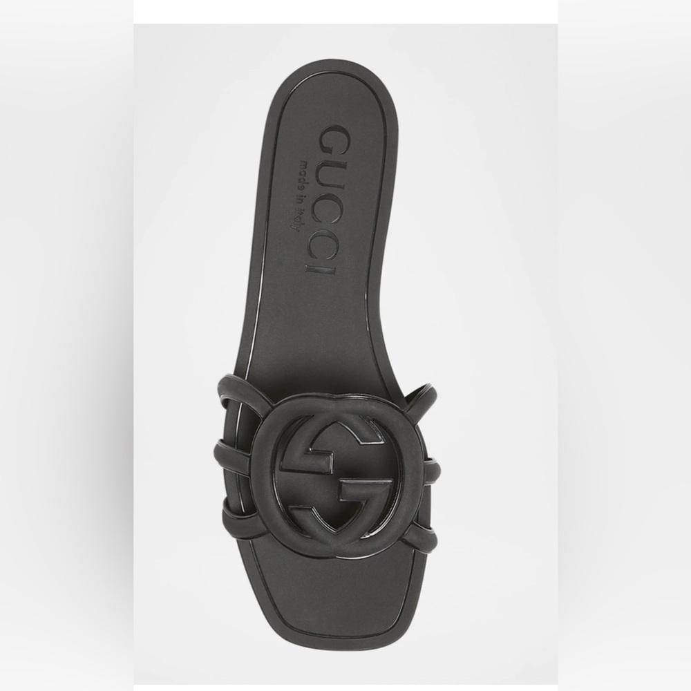 $550 Brand New in Box Gucci Palma GG Rubber Flat Slide Sandals size 38/8 Black
